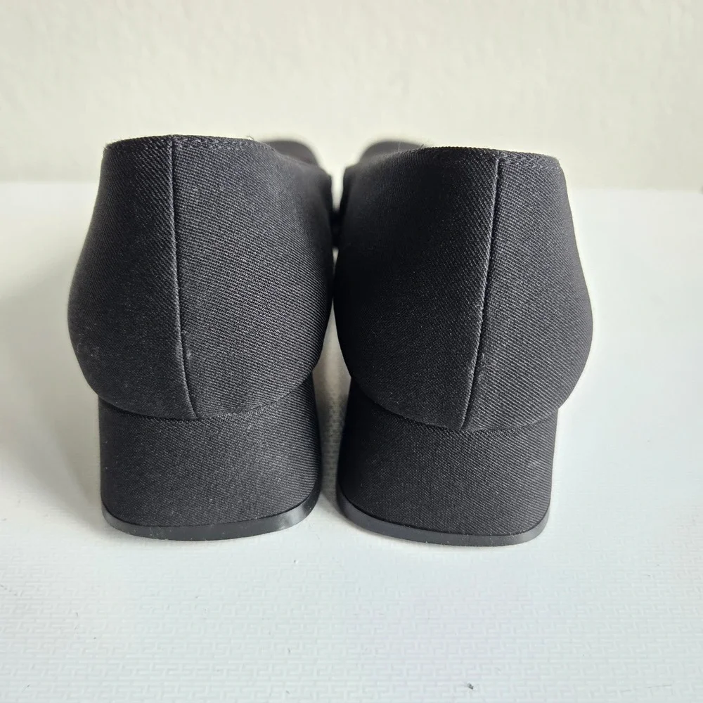 Salvatore Ferragamo Boutique Black Canvas Square Toe Block Heel Pumps 9AA